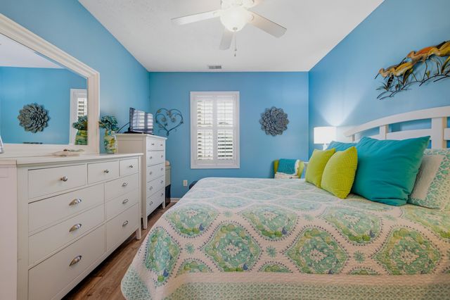 601 Hillside Dr N Apt 2334, North Myrtle Beach, SC 29582