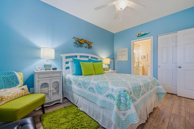601 Hillside Dr N Apt 2334, North Myrtle Beach, SC 29582