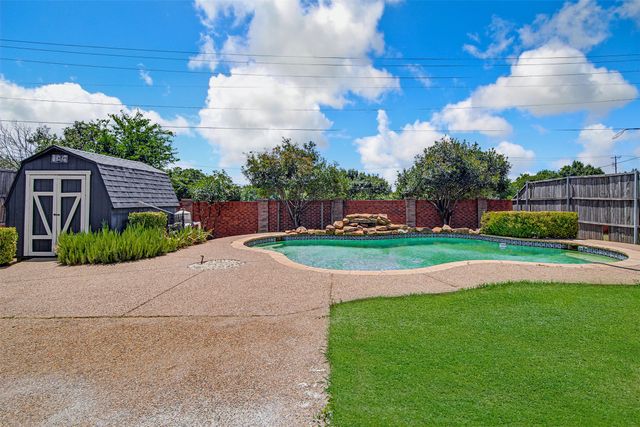 1611 Watson Drive, Mansfield, TX 76063