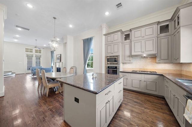 2803 Rusk Street, Houston, TX 77003