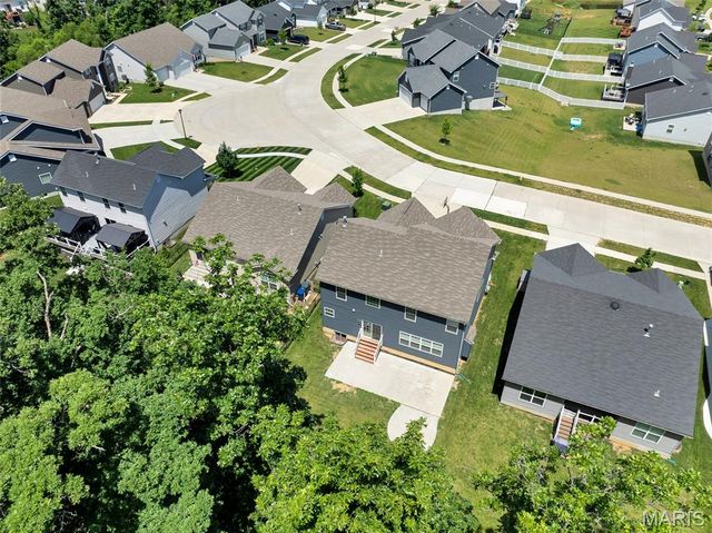 612 Furlong Court, Wentzville, MO 63385