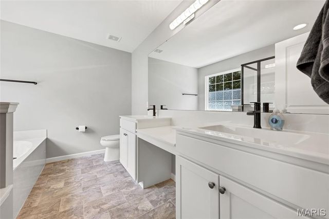 612 Furlong Court, Wentzville, MO 63385