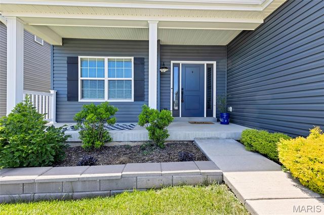 612 Furlong Court, Wentzville, MO 63385