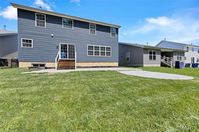 612 Furlong Court, Wentzville, MO 63385