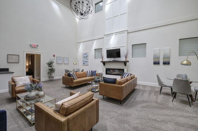 1 E 3rd Ave Unit 313, Rome, GA 30161