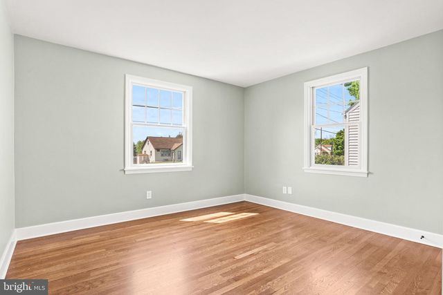 1833 SPRING ROAD, Carlisle, PA 17013