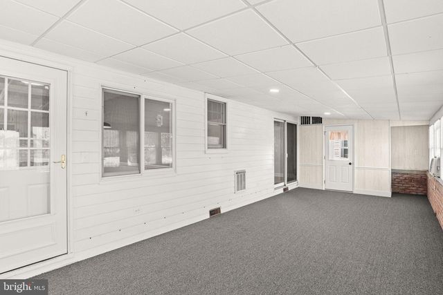 1833 SPRING ROAD, Carlisle, PA 17013