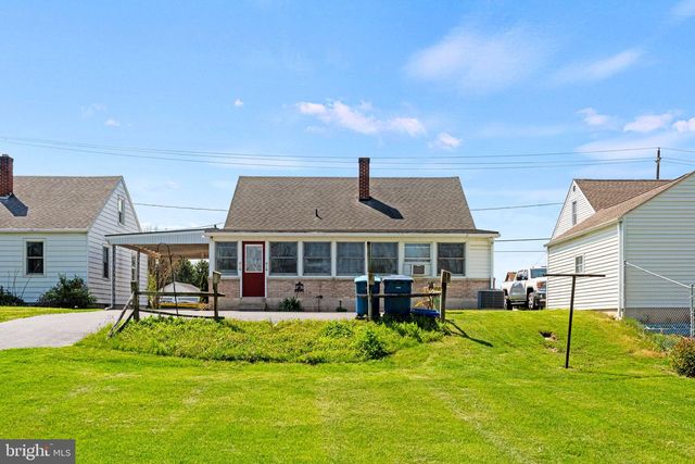 1833 SPRING ROAD, Carlisle, PA 17013