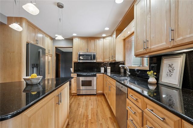 2259 Cae Drive, Iowa City, IA 52246