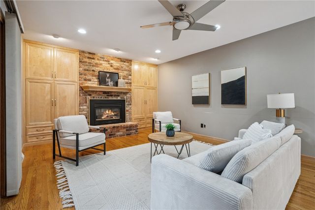 2259 Cae Drive, Iowa City, IA 52246