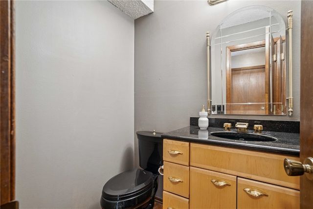 2259 Cae Drive, Iowa City, IA 52246