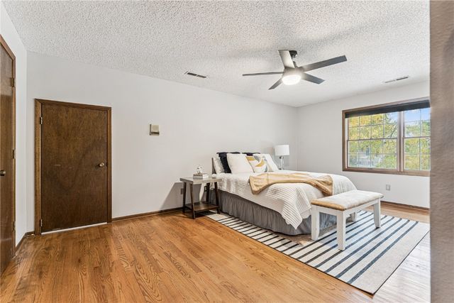 2259 Cae Drive, Iowa City, IA 52246