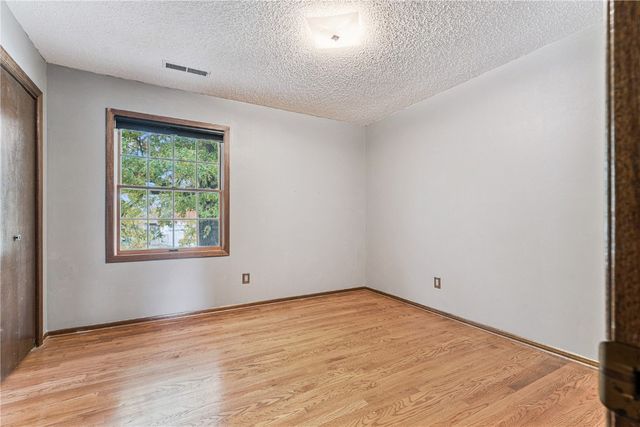 2259 Cae Drive, Iowa City, IA 52246