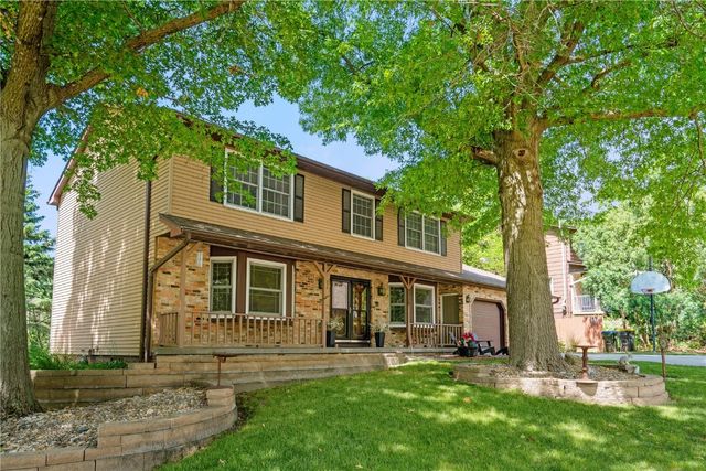 2259 Cae Drive, Iowa City, IA 52246