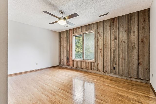 2259 Cae Drive, Iowa City, IA 52246