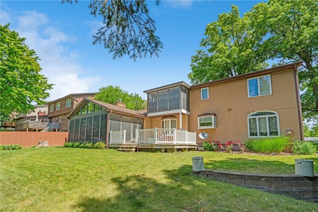 2259 Cae Drive, Iowa City, IA 52246