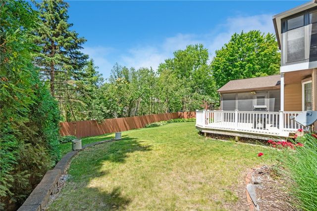 2259 Cae Drive, Iowa City, IA 52246