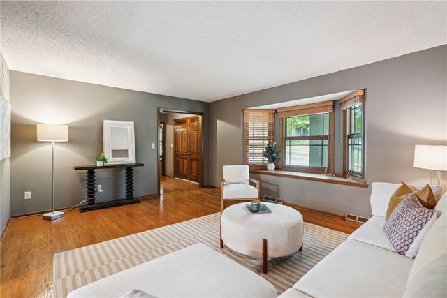 2259 Cae Drive, Iowa City, IA 52246