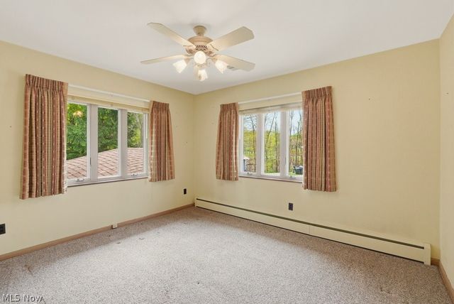 1463 Royalwood Road, Broadview Heights, OH 44147