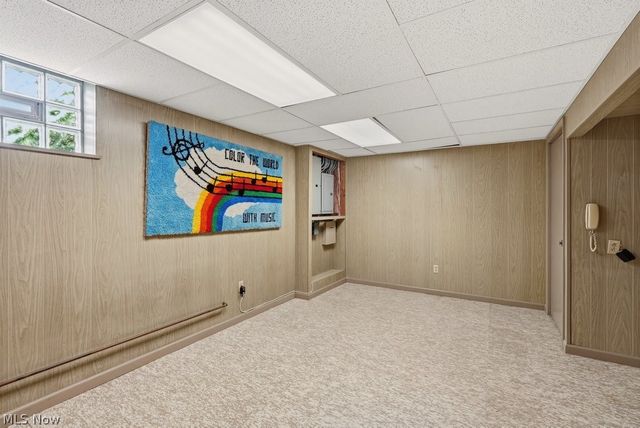 1463 Royalwood Road, Broadview Heights, OH 44147