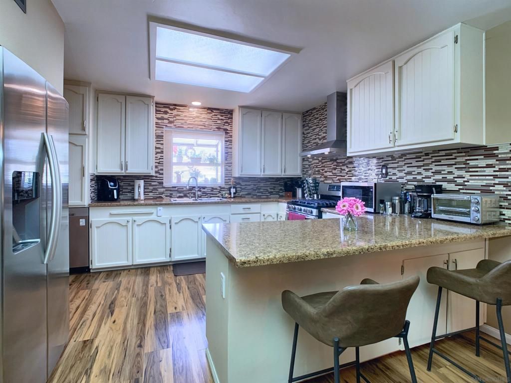587 BROCKWOOD DR, El Cajon, CA 92021 — photo 5