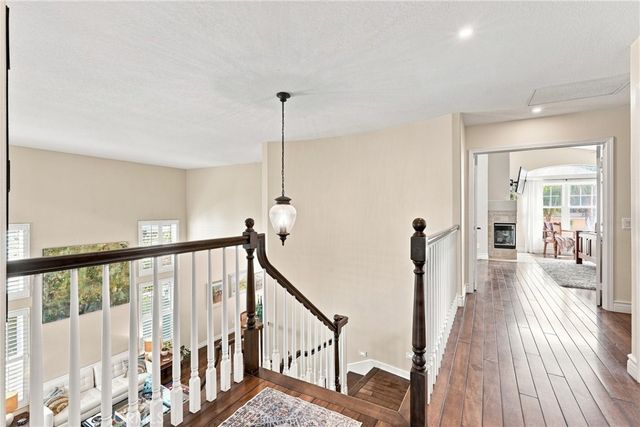 27388 Brighton, Valencia, CA 91354