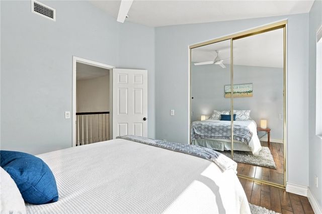 27388 Brighton, Valencia, CA 91354