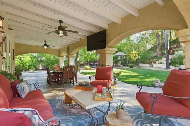 27388 Brighton, Valencia, CA 91354