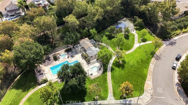 27388 Brighton, Valencia, CA 91354