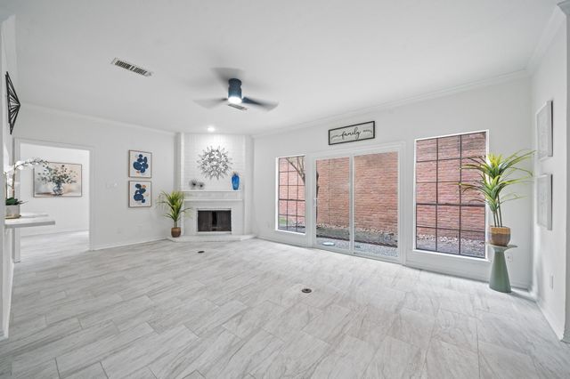 4731 N Cashel Cir, Houston, TX 77069