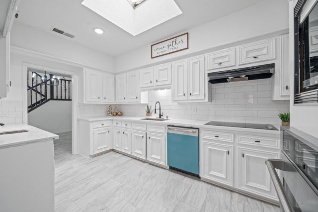 4731 N Cashel Cir, Houston, TX 77069