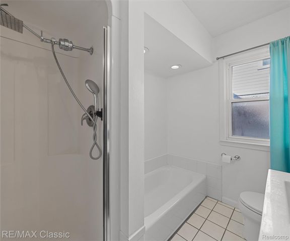 3446 Chestnut Street, Dearborn, MI 48124