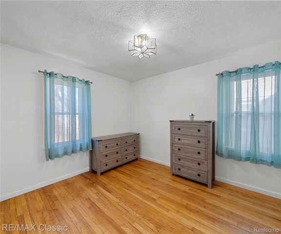 3446 Chestnut Street, Dearborn, MI 48124