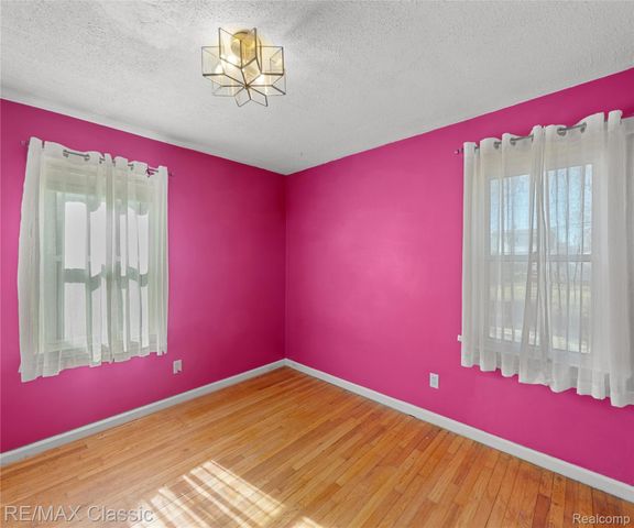 3446 Chestnut Street, Dearborn, MI 48124