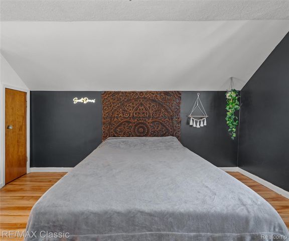 3446 Chestnut Street, Dearborn, MI 48124