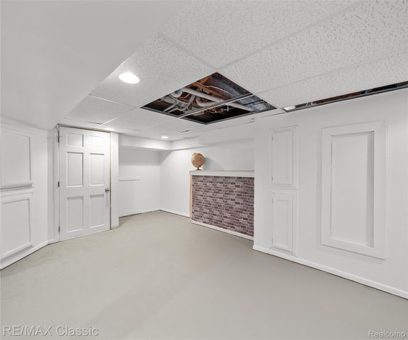 3446 Chestnut Street, Dearborn, MI 48124