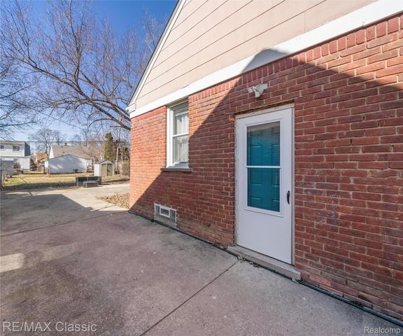 3446 Chestnut Street, Dearborn, MI 48124