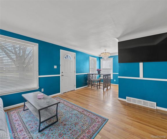 3446 Chestnut Street, Dearborn, MI 48124