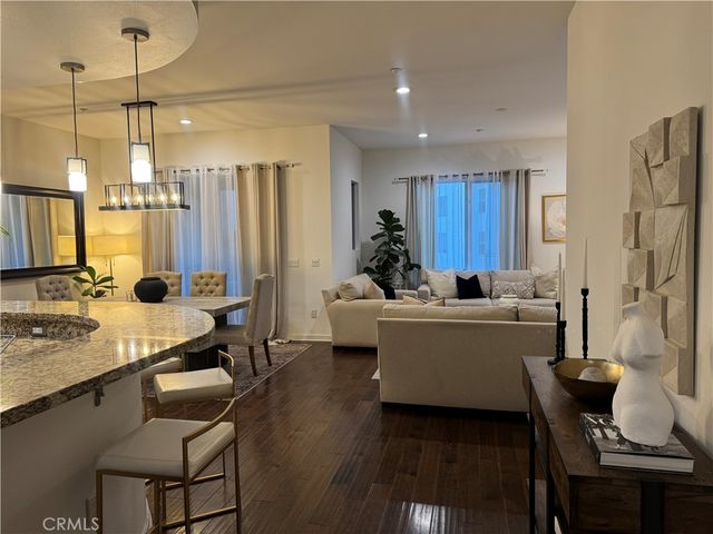 21 Gramercy 218, Irvine, CA 92612