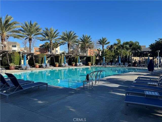 21 Gramercy 218, Irvine, CA 92612