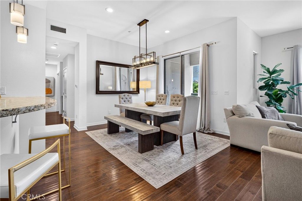 21 Gramercy 218, Irvine, CA 92612 — photo 2