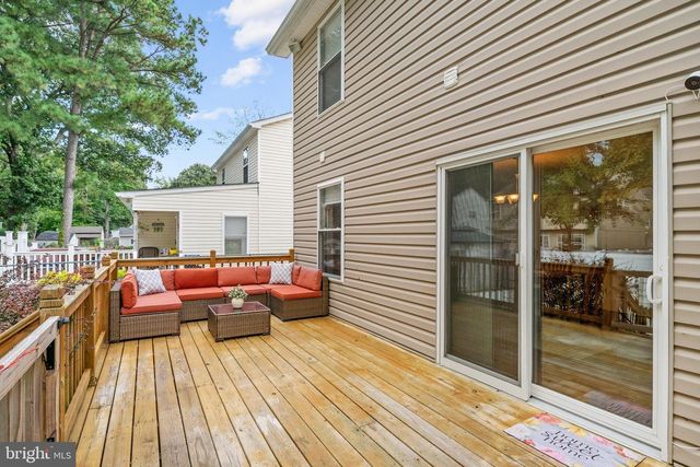 1240 HAWTHORNE ST, Shady Side, MD 20764