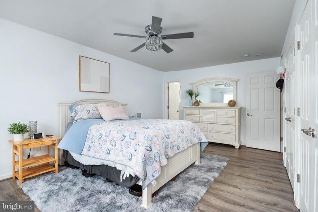 1240 HAWTHORNE ST, Shady Side, MD 20764