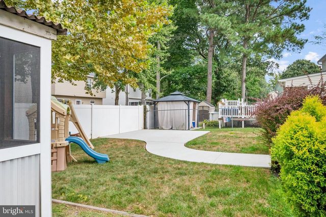 1240 HAWTHORNE ST, Shady Side, MD 20764