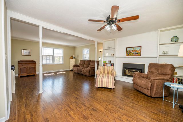 2301 RIDGEFIELD RD, Columbia, MO 65203