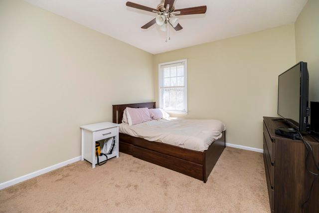 2301 RIDGEFIELD RD, Columbia, MO 65203