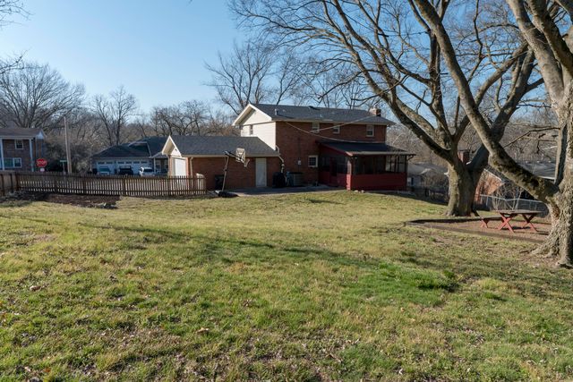 2301 RIDGEFIELD RD, Columbia, MO 65203