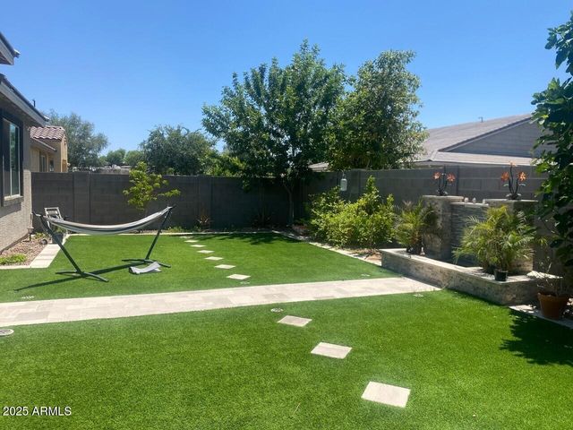 1381 E Scorpio Place, Chandler, AZ 85249
