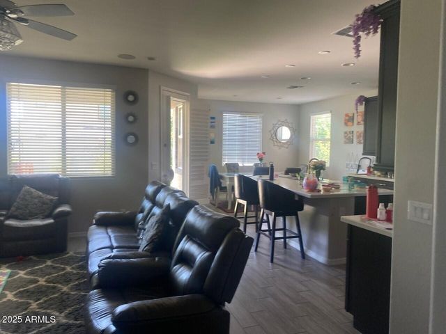 1381 E Scorpio Place, Chandler, AZ 85249