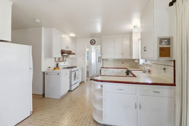 1226 Chapel, Santa Clara, CA 95050